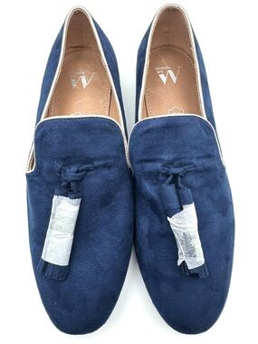 Vanessa Wu Navy Blue Sueded Tassel Loafers Flats Shoes, Women’s Size 38